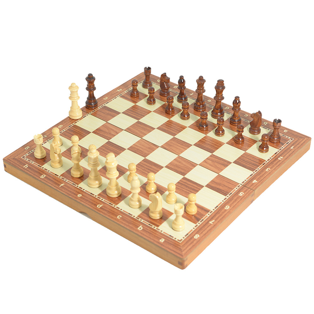 Magnetyczny Drewniany Składany – Magnetic Travel Chess recenzja i cena