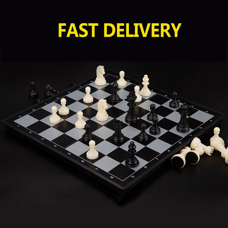 Przenośny specjalny magnetyczn – Magnetic Travel Chess recenzja i cena