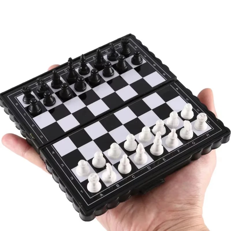 Mini Magnetyczny Zestaw Szacho – Magnetic Travel Chess recenzja i cena