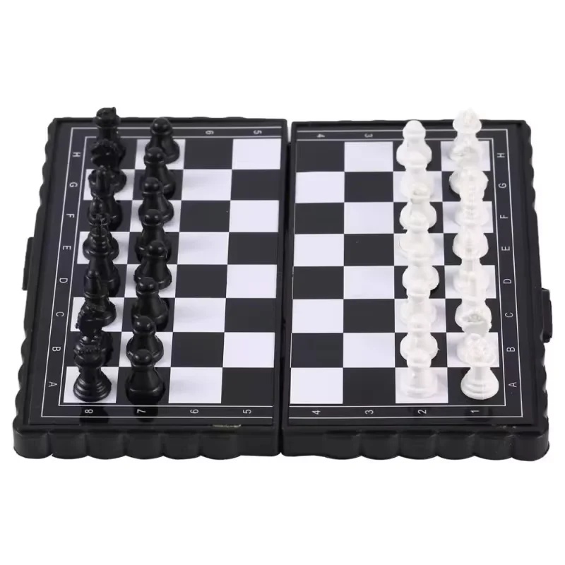 Mini Magnetyczny Zestaw Szacho – Magnetic Travel Chess recenzja i cena