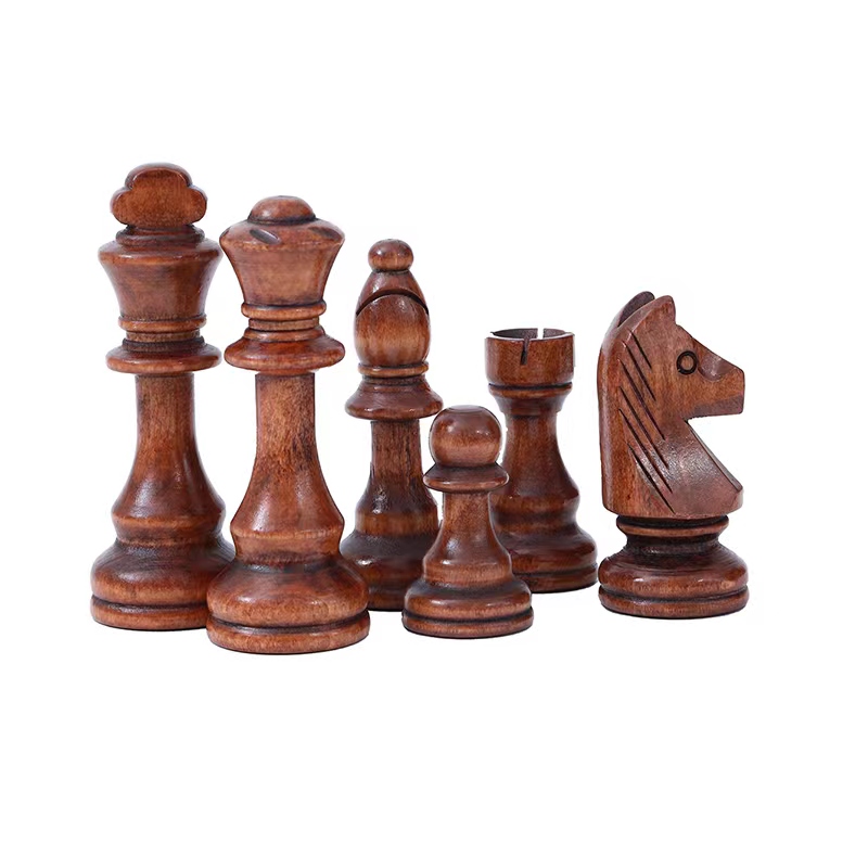 32 sztuki Drewniane szachy Kró – Magnetic Travel Chess recenzja i cena